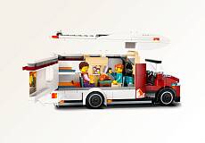 Конструктор LEGO City 60454 Туристический фургон для отдыха и приключений