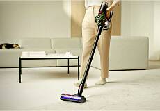Беспроводной пылесос Dyson V8 Cyclone (Черный) вилка EU