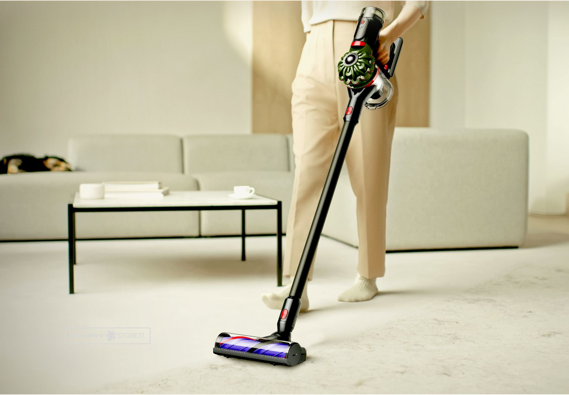 Беспроводной пылесос Dyson V8 Cyclone (Черный) вилка EU
