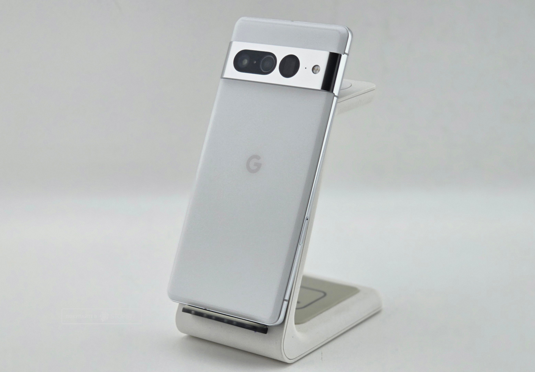 Телефон Google Pixel 7 Pro 12/512Gb (Snow) (Уценка) Телефон Google Pixel 7 Pro 12/512Gb (Snow) (Уценка)