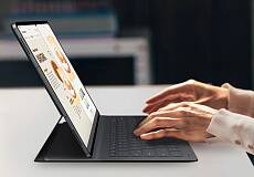 Чехол-клавиатура Samsung для Galaxy Tab S11 Ultra (Черная)
